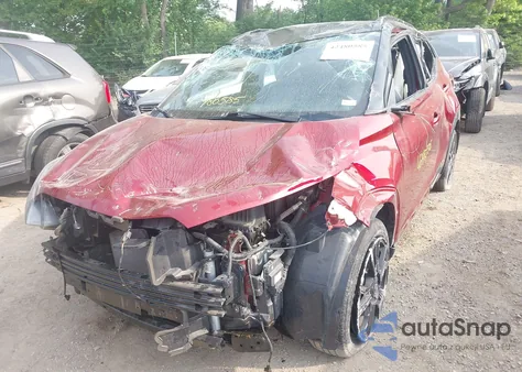 2021 Nissan Kicks Sr Xtronic Cvt из США, поврежденный, VIN 3N1CP5DV9ML477419